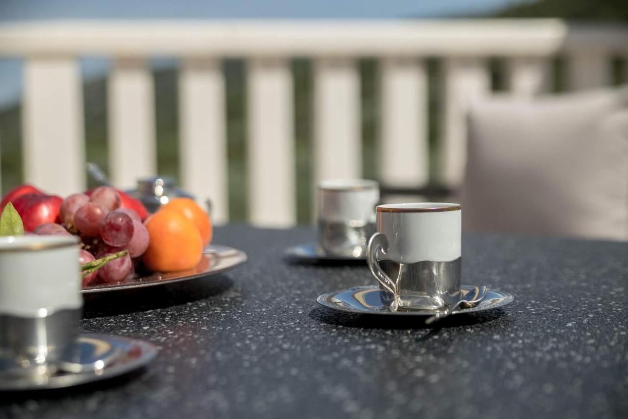 Villa Hileja Marina Buitenkant foto