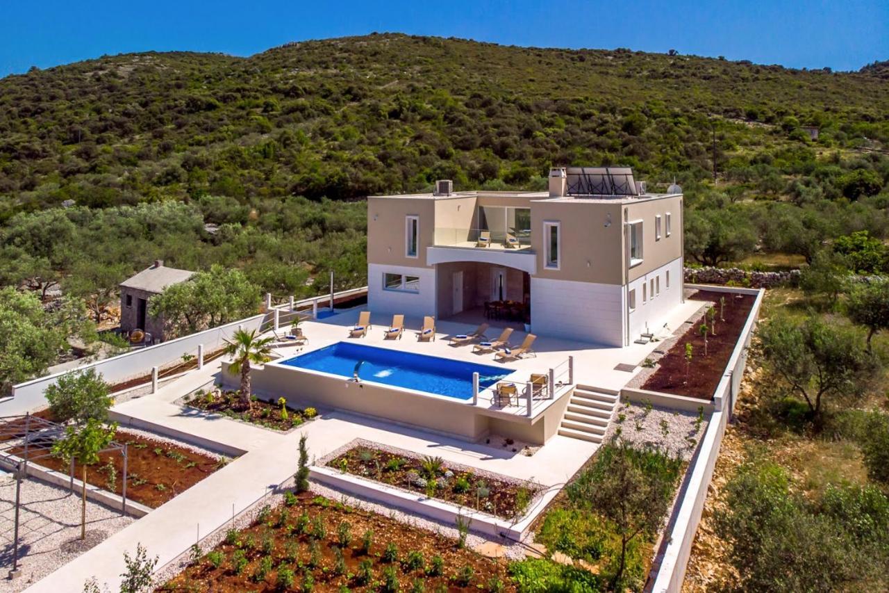 Villa Hileja Marina Buitenkant foto