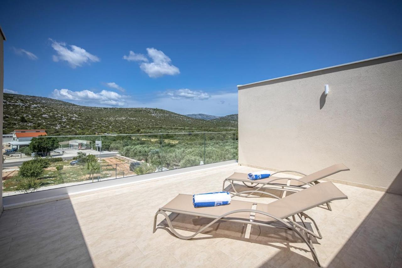 Villa Hileja Marina Buitenkant foto